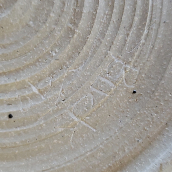 Art Pottery Covered Casserole - Picture 4 of 9